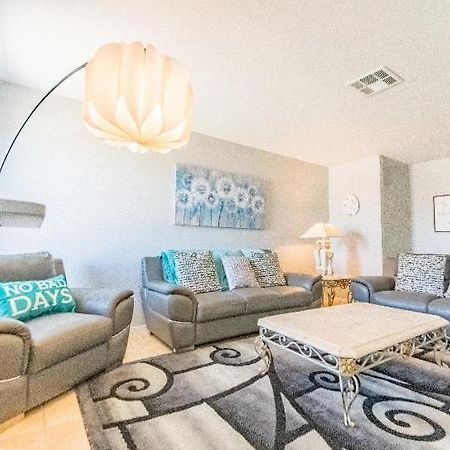 Comfortable Las Vegas Home Away From Home เฮนเดอร์สัน ภายนอก รูปภาพ