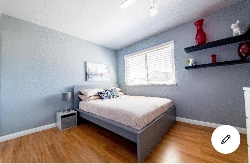 Comfortable Las Vegas Home Away From Home เฮนเดอร์สัน ภายนอก รูปภาพ
