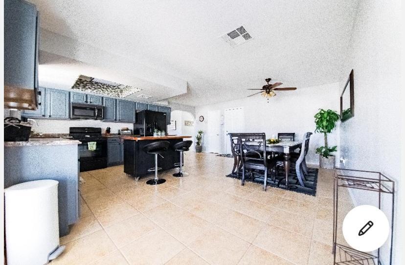 Comfortable Las Vegas Home Away From Home เฮนเดอร์สัน ภายนอก รูปภาพ